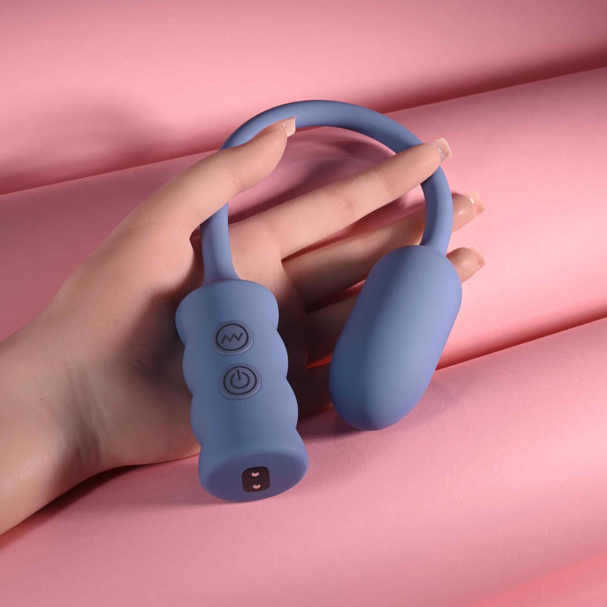 Gender X - Egg-streme Rechargeable Clitoral Vibrating Egg (Blue) GX1004 CherryAffairs