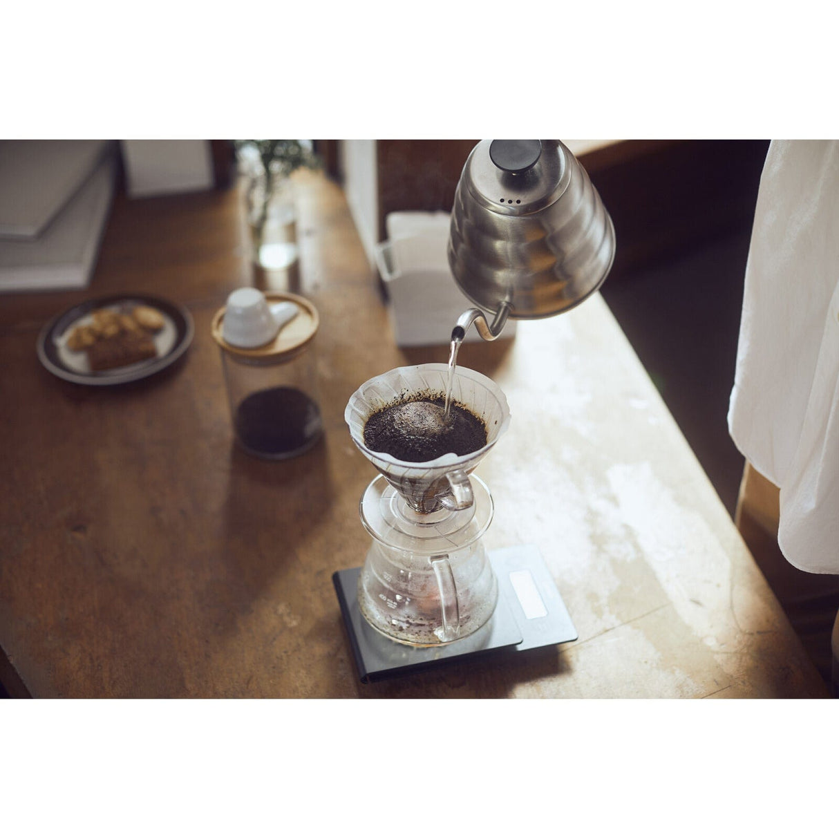Hario - V60 Transparent Dripper 02 for 1 to 4 Cups (Clear) HR1004 CherryAffairs